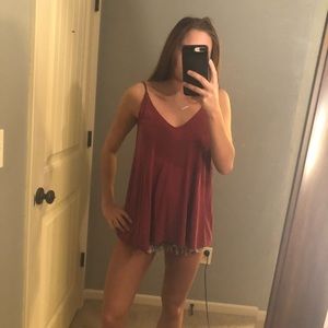 URBAN OUTFITTERS TANK TOP